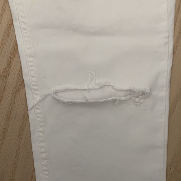 Kenneth Cole Jeans - Picture 3 of 3